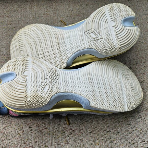 Under Armour Women Shoes Stephen Curry 7 Chinese New Year Floral  Lace Up 6.5Y - Picture 12 of 15